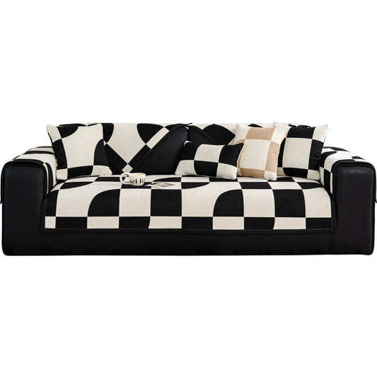 Checkered Chenille Sofa Cushion – Soft & Cozy for All Seasons