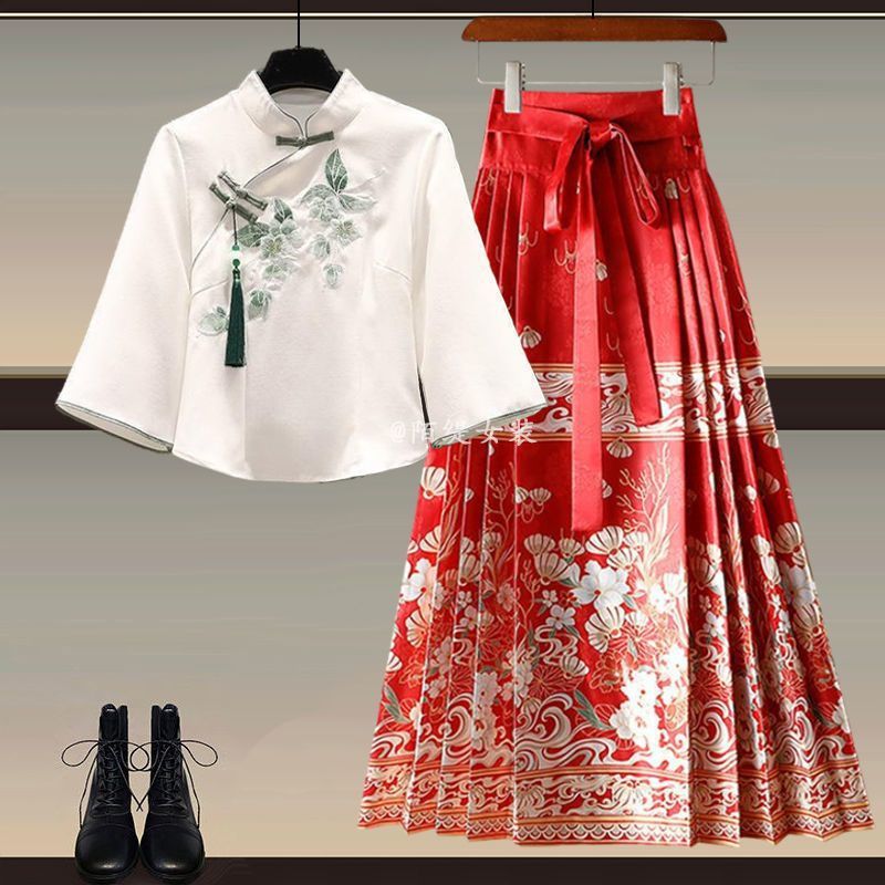 Elegant New Chinese-Style Hanfu Two-Piece Set with Horse-Face Skirt (M–4XL)