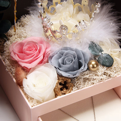Luxury Eternal Flower Gift Box – Romantic Keepsake & Perfect Gift for Her