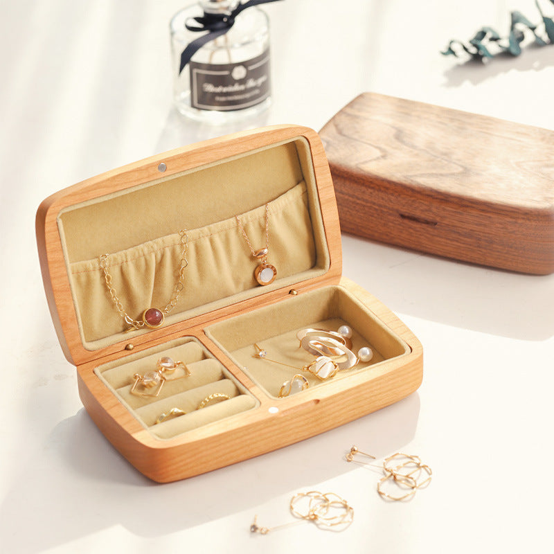 Luxury Travel Jewelry Organizer – Hanging Case for Necklaces, Earrings & Rings