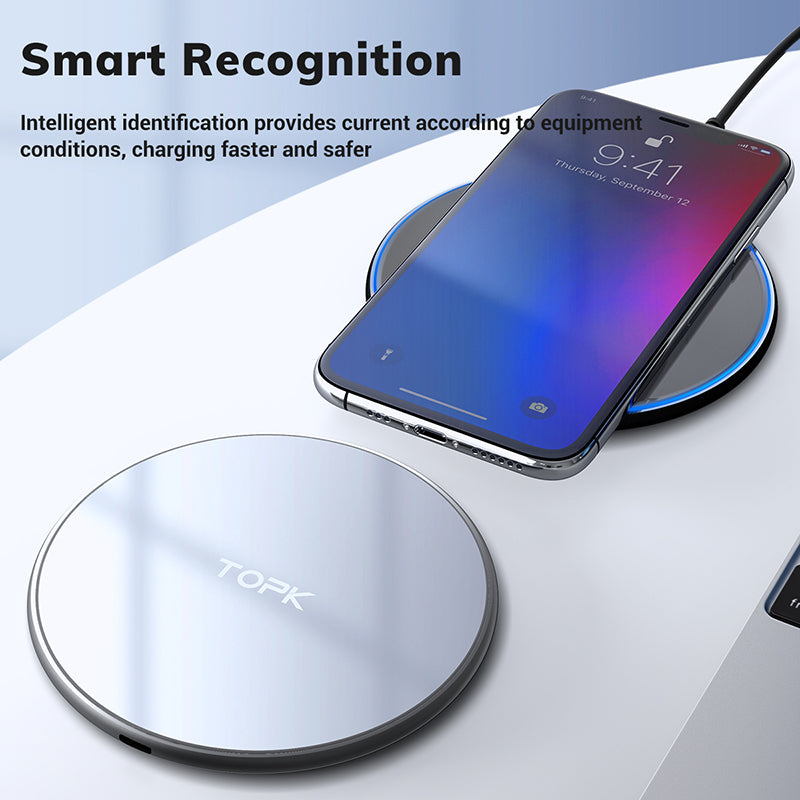 Ultra-Thin Aluminum Wireless Fast Charger – Desktop Charging Pad