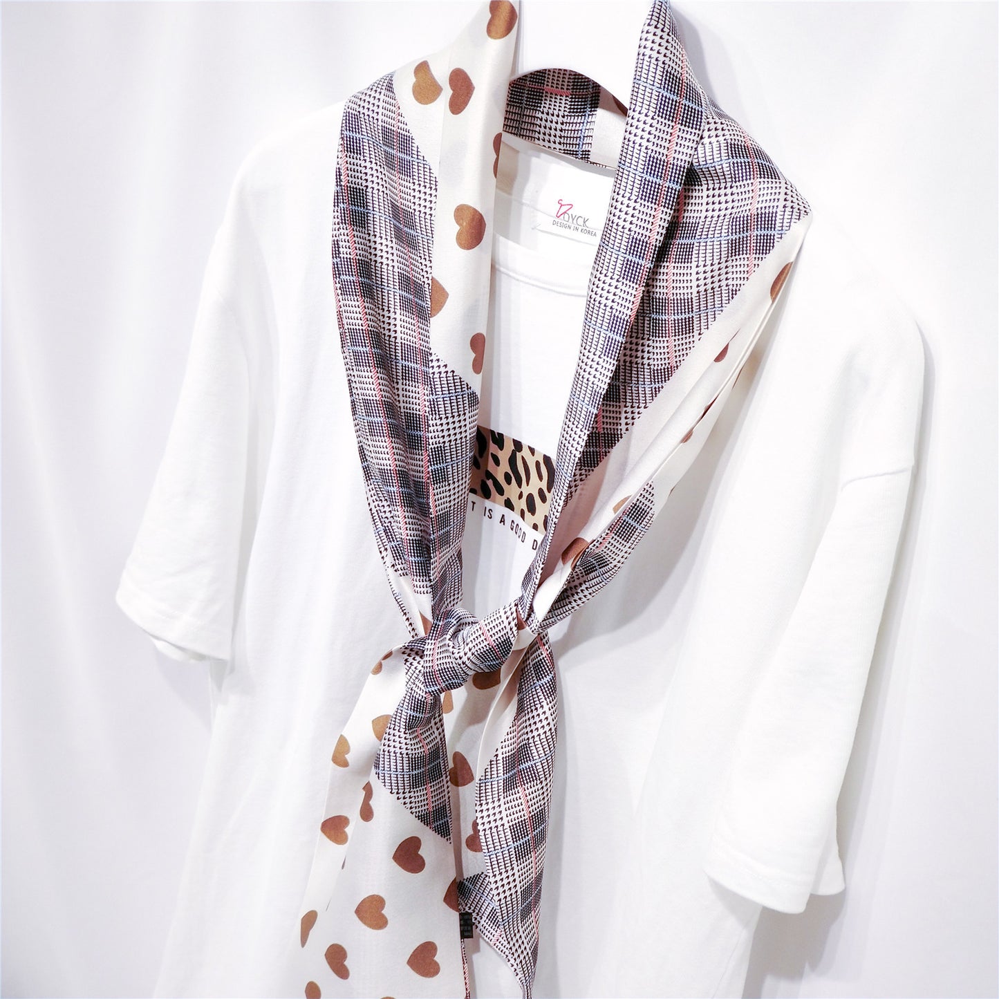 Scarf in spring, summer and autumn