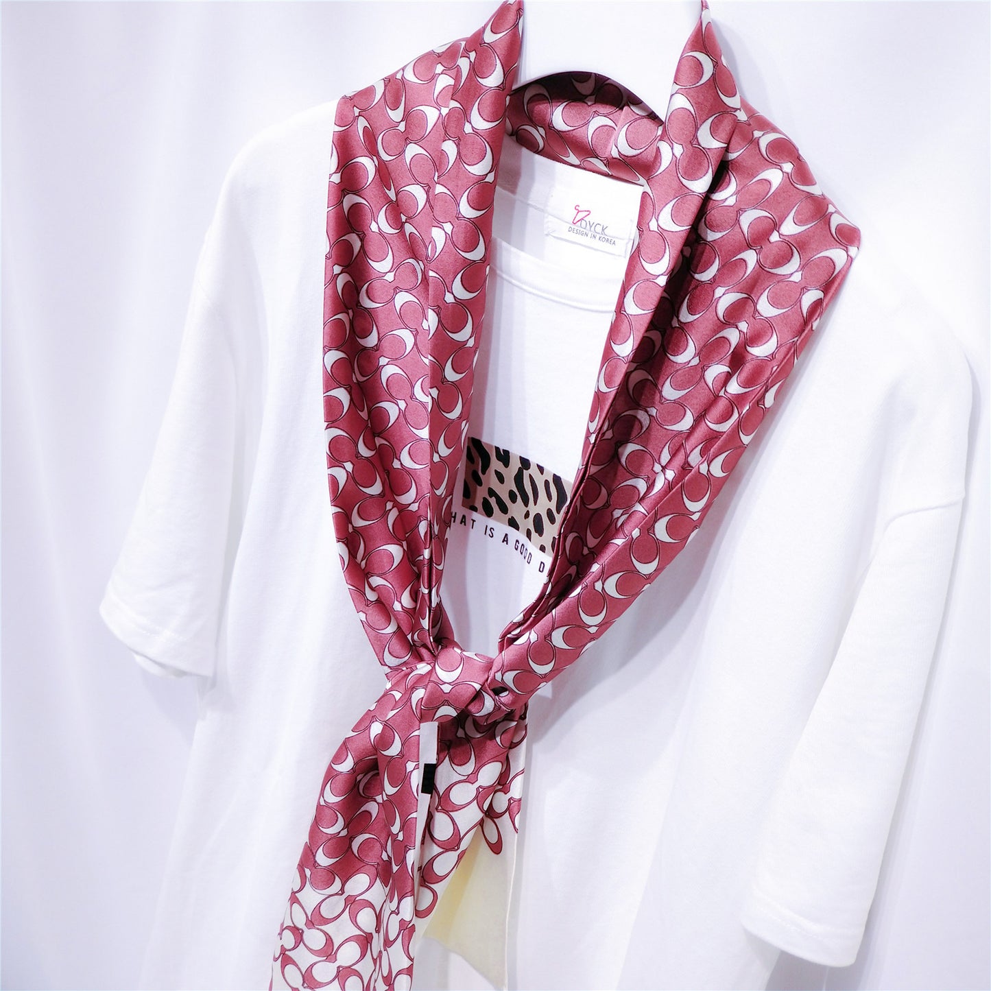 Scarf in spring, summer and autumn