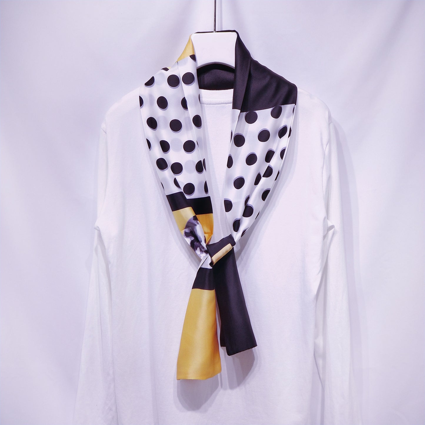 Scarf in spring, summer and autumn