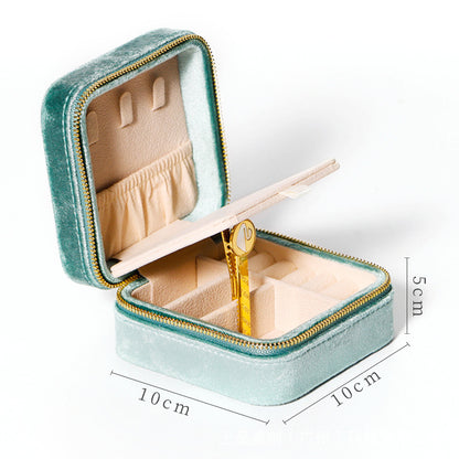 Luxury Flannel Travel Jewelry Organizer – Portable Case for Rings & Earrings