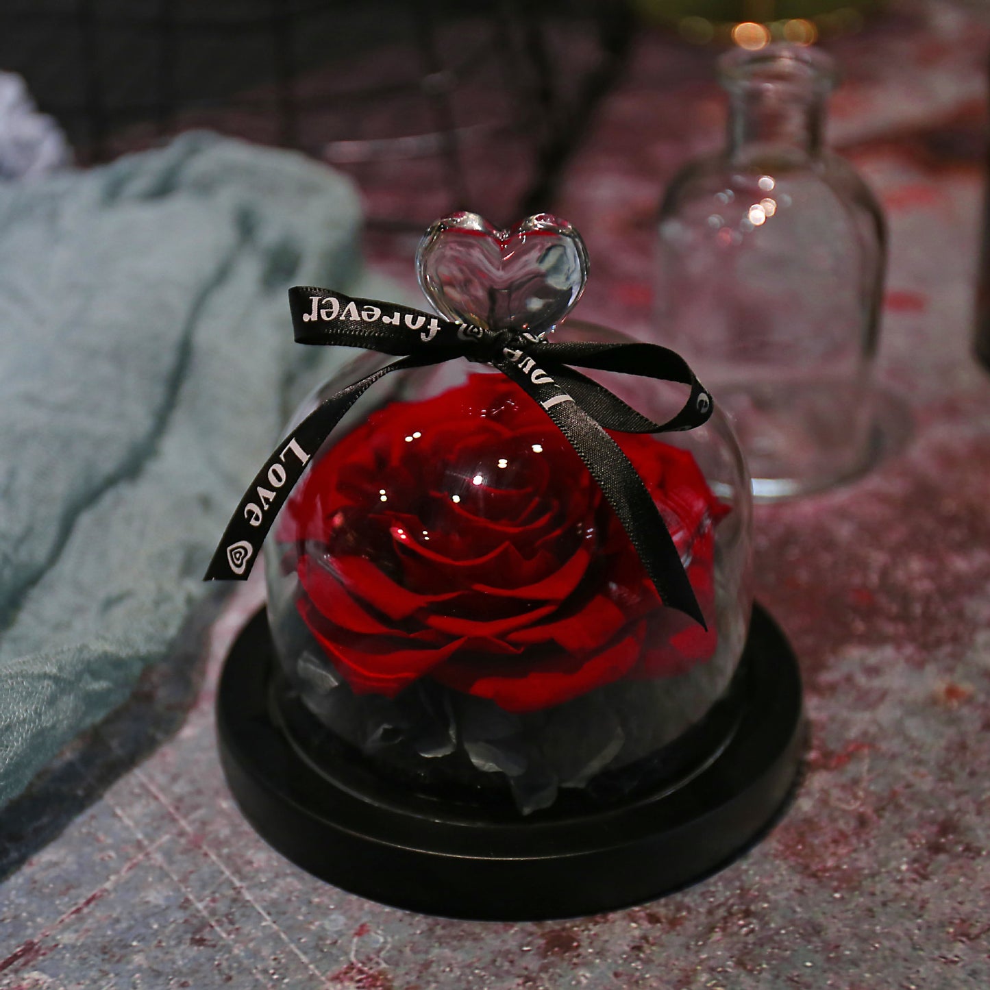 Eternal Rose Glass Dome Gift Box – Luxury Romantic Flower Keepsake