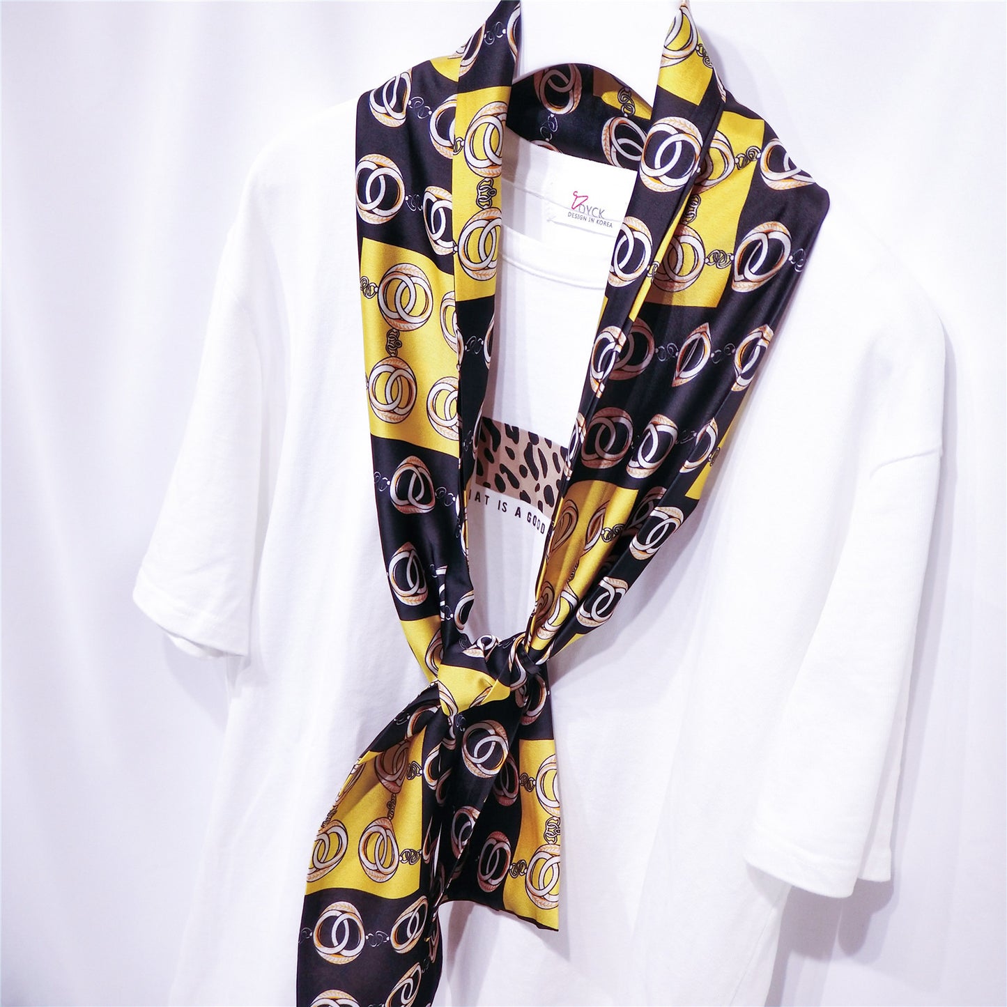 Scarf in spring, summer and autumn