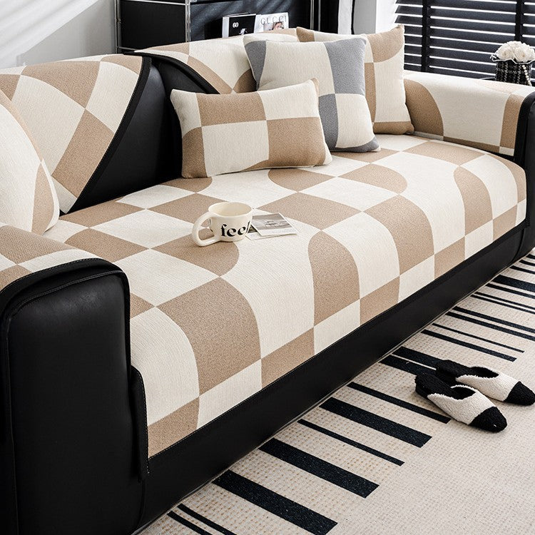 Checkered Chenille Sofa Cushion – Soft & Cozy for All Seasons