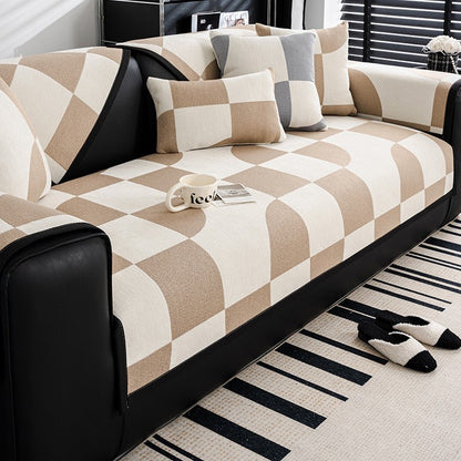 Checkered Chenille Sofa Cushion – Soft & Cozy for All Seasons