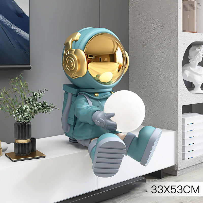 Luxury Astronaut Ambient Lamp – Designer Space-Inspired Home Décor Light